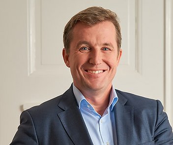 [Translate to English:] Dr. Philipp von Schweinitz